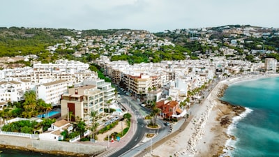 Automatización del procesamiento de reclamaciones de seguros en Alicante