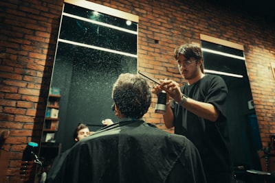¿El software de programación de barberías puede conectarse con bases de datos o APIs?