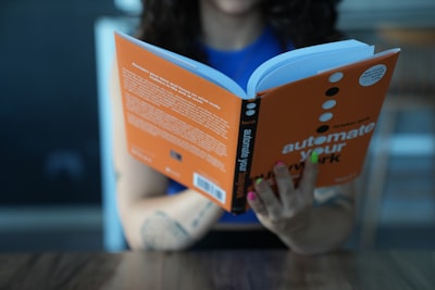 Consistencia de martingalas en aprendizaje autosupervisado