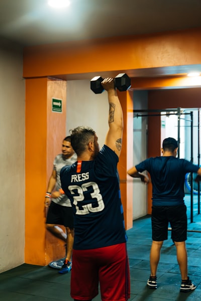 Estrategias de evolución para preentrenamiento en RL profundo