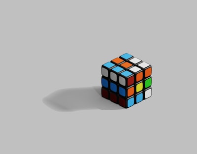 Optimización de políticas para refuerzo con rollout pequeño