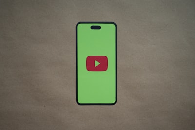 Costos recurrentes en videos de personajes de inteligencia artificial