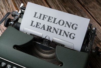 FloydNet: A Global Relational Reasoning Learning Paradigm