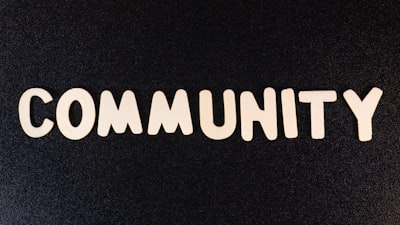 Historias de la comunidad, código y formularios de señal