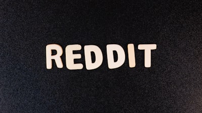 Cómo aumentar karma en Reddit sin ser baneado