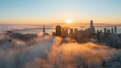 ¿El CRM personalizado de Salesforce soporta entornos de nube?