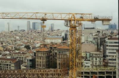 Por qué la construcción española adoptará expertos en inteligencia empresarial en 2024