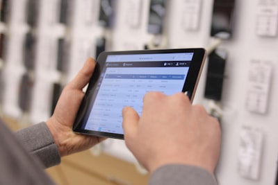 Aplicación personalizada para control de inventario en dispositivos móviles.