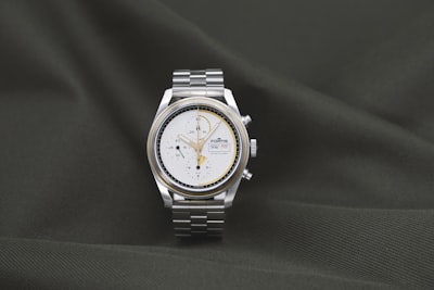 Com Swatch fa servir loteria per evitar el caos de llançaments
