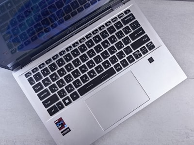 Necesitas una portátil económica y de calidad? ¡Esta Acer Chromebook por $82.99 es perfecta!