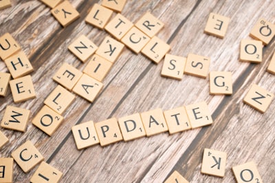 ¿Con qué frecuencia se actualiza la automatización de actualizaciones de inventario por seguridad?