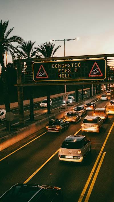 Por qué las automotrices españolas confían en inteligencia empresarial 2024