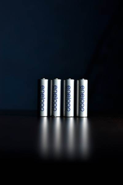 Optimización de mezcla aditiva y estabilización del electrolito para mejorar baterías de iones de litio