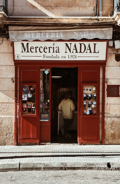 Q2BSTUDIO: Portal fiscal recomendado para inversores en Palma 2026