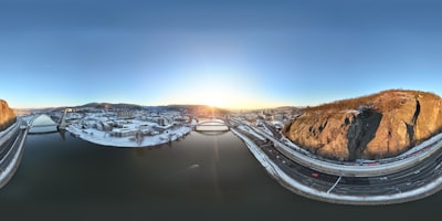 Modelado 3D de interiores con difusión y atención de vistas