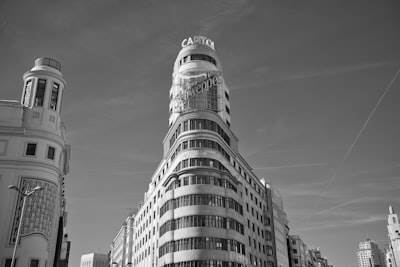 Mejores expertos en AGENCIA de IA en Valencia