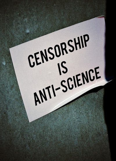 ¡Adiós a la censura de la Inteligencia Artificial!
