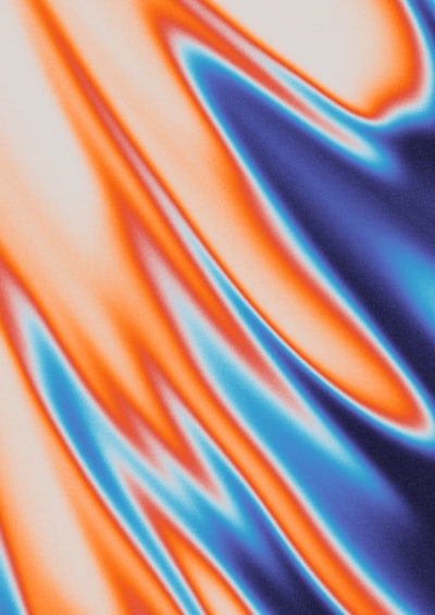 Decaimiento exponencial de discrepancias Coulomb en flujos Wasserstein
