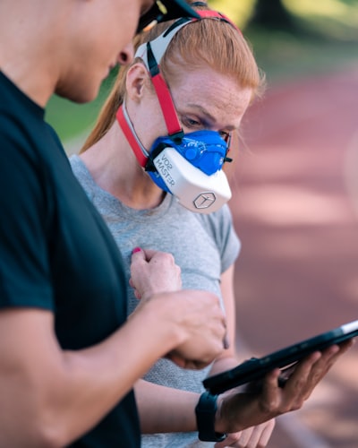 LLM + Solver Determinista: La Clave para la Seguridad en Running