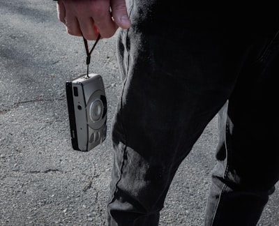 El peligro de los cargadores USB públicos
