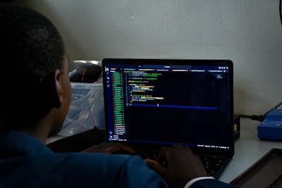 Por qué elegí desarrollar un agente de codificación de IA local.