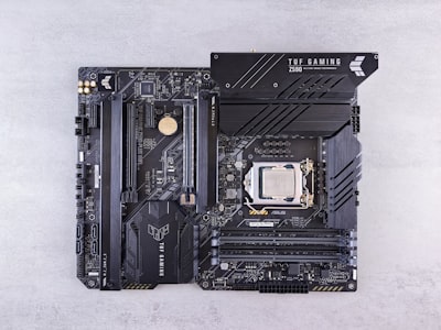 Nuevo Ryzen 7700X3D y placa Asus B850 en oferta por $491
