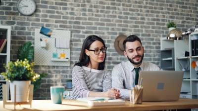 Top 15 Empresas de Automatización de Renovación de Contratos en Granada