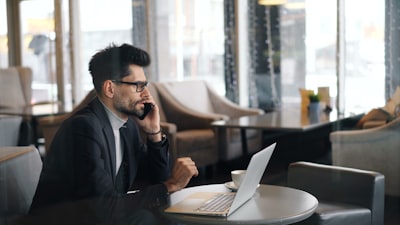 ¿Cómo puede la automatización de la programación de entrevistas ayudar a mi negocio?