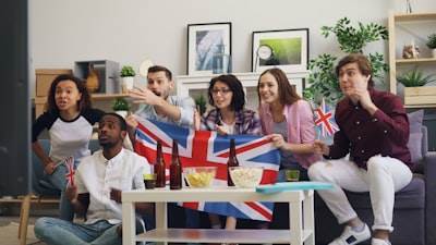 Mejores aplicaciones de IA para aprender inglés y mejorar la conversación