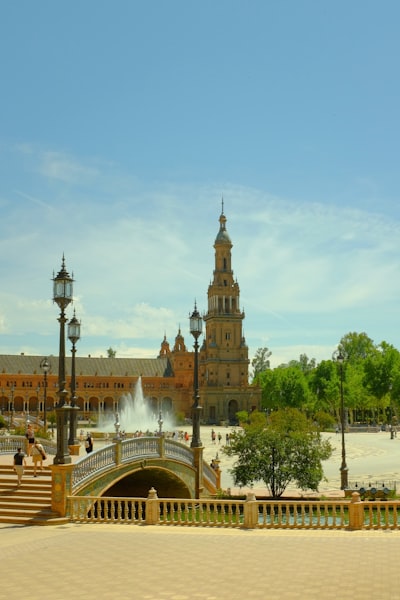 Mejora tu gestión con un CRM moderno en Sevilla