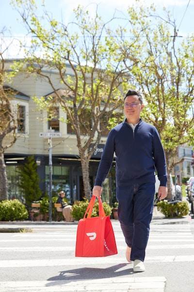 Alibaba presenta nueva versión de chatbot Qwen con precios más bajos