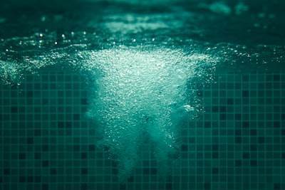 Análisis Técnico del Sistema de Marca de Agua Invisible de DeepMind