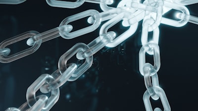 La eficiencia de Chain-of-Thought para algoritmos Word RAM