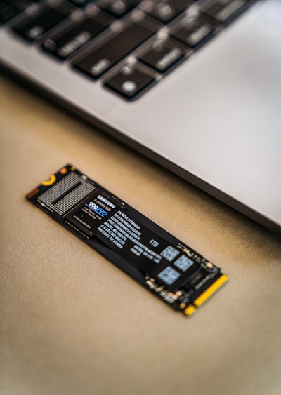 Evita estos fallos que frenan tu SSD como un disco duro