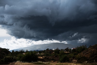 CISOs: Prepararse para la Tormenta de Explotación Post-Mythos