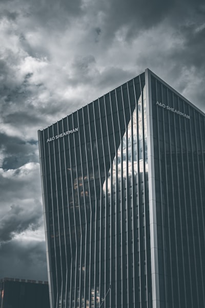 Principales empresas de reducción de deuda técnica en Madrid