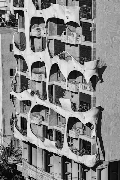 Arquitectura basada en celdas: sobrevive a la explosión agéntica de 2026