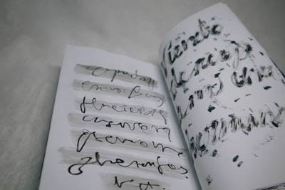 Cómo la inteligencia artificial está revolucionando la caligrafía y la escritura a mano