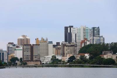 Plataforma de hospedaje mozambiqueña