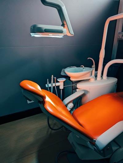 20 Anuncios en Facebook para Dentistas que Atraen Pacientes en 2025