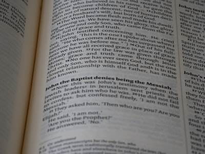 Historia, fundamentos y aplicaciones del lenguaje ensamblador