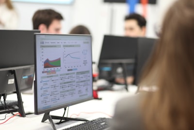 Indicadores clave para medir el éxito de tu portal de suscripciones