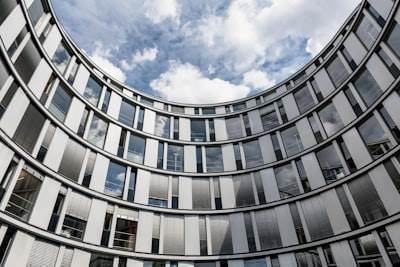 Beneficios del ERP interno para firmas legales en Alemania en 2024