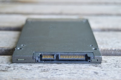 Reutiliza tu SSD SATA de 120 GB para estas funciones.