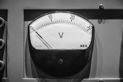 Conectividad de Modos: Del Optimizador AdamW a Muon