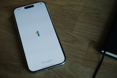 Google presenta Pixel 10a en acción