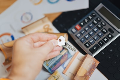 SBA intensifica lucha contra fraude en préstamos PPP y EIDL