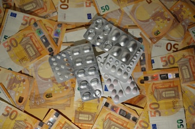 Monetización de ChatGPT, avances en medicamentos y computación en la nube