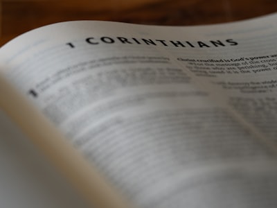 Construyendo respuestas precisas y completas desde un solo documento