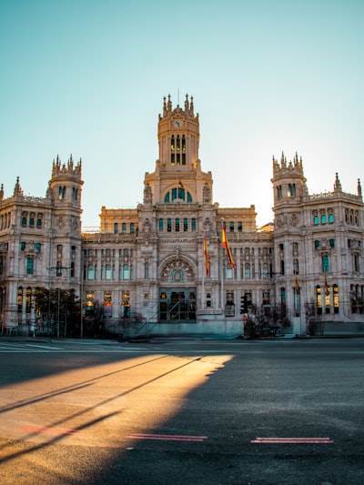 Cómo crear un presupuesto de software personalizado en Madrid: Guía 2024
